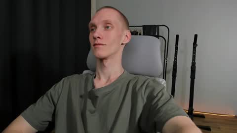 Danny online show from January 6, 2:37 am