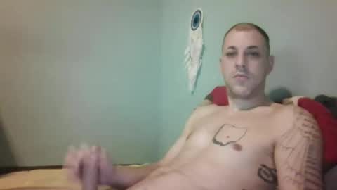 Snapshot of j_lion85 chatting on November 15, 9:39 am j_lion85 online show from November 15, 9:39 am