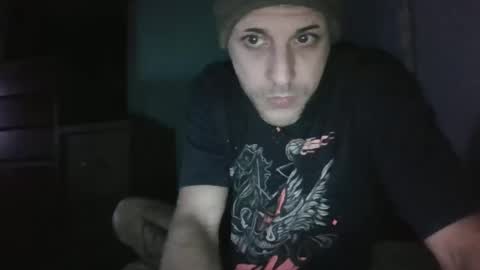 Snapshot of j_lion85 chatting on November 17, 12:27 am j_lion85 online show from November 17, 12:27 am