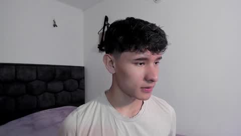 Noah online show from January 17, 3:32 pm