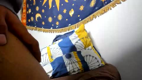 jaacksn online show from March 10, 8:41 am