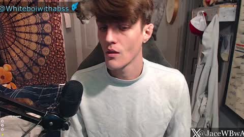 Snapshot of jacethesage chatting on December 11, 3:24 am Twitter - JaceWBwA Whiteboiwithabss online show from December 11, 3:24 am