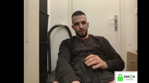 Snapshot of jack50134 chatting on December 5, 1:03 am Jack online show from December 5, 1:03 am