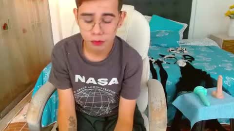 Snapshot of jack__thomas chatting on June 24, 3:11 pm JACK TOMAS online show from June 24, 3:11 pm