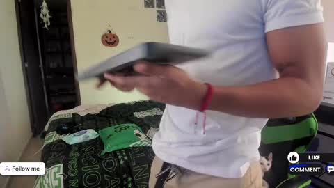 JACK CASTELL online show from October 4, 10:46 am