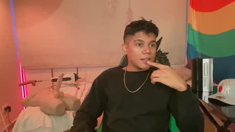 JACK CASTELL online show from February 10, 11:20 pm