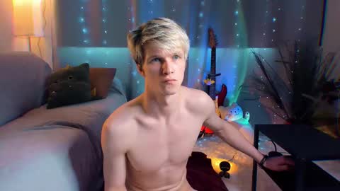 brestonsweet online show from March 27, 6:19 am