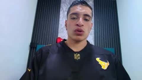 JACK PERGURTSON online show from February 20, 2:19 am