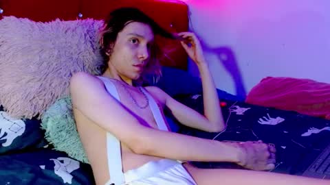 Snapshot of jack_s21 chatting on December 5, 8:55 pm Laick online show from December 5, 8:55 pm