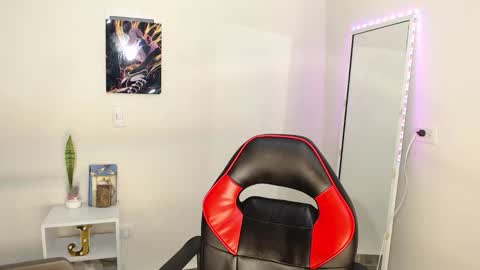 Jack online show from March 25, 1:28 pm