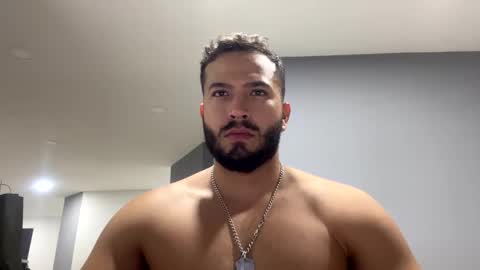 jackdanielsm online show from December 19, 2:34 am