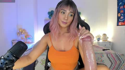 Jacky online show from April 3, 9:24 pm