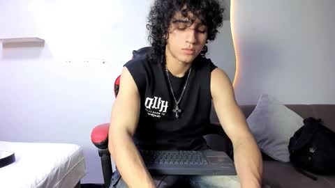 Jackes Taylor online show from March 17, 4:39 am