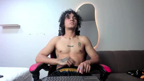 Jackes Taylor online show from April 10, 7:35 am