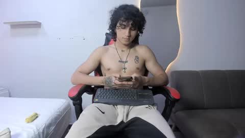 Jackes Taylor online show from April 14, 4:29 am