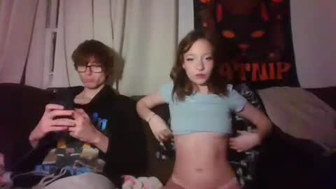 sophi scott online show from October 17, 6:38 am