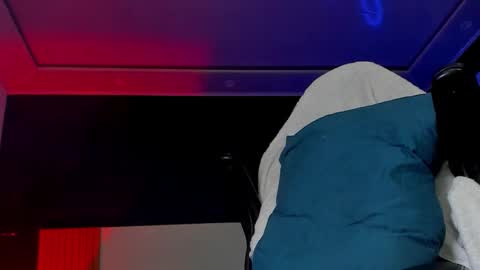 Snapshot of jackk_ho chatting on December 1, 4:50 am Jack online show from December 1, 4:50 am