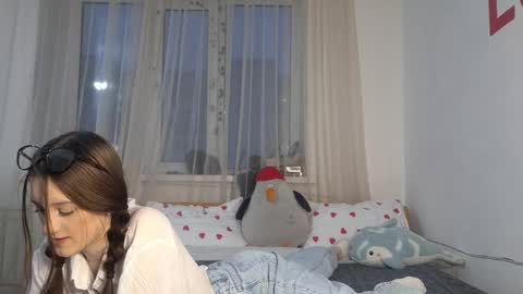 Snapshot of jackkading chatting on February 9, 12:09 pm Lisa online show from February 9, 12:09 pm