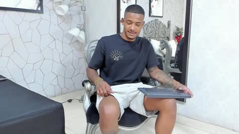 jackmacson online show from December 9, 7:39 pm