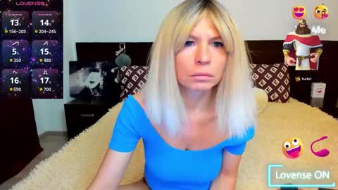 Snapshot of jacksallyevans chatting on December 17, 4:29 am sallyevans online show from December 17, 4:29 am