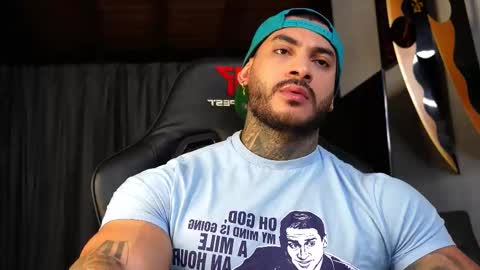 Snapshot of jackson__cottonwood chatting on November 1, 4:36 am JC online show from November 1, 4:36 am