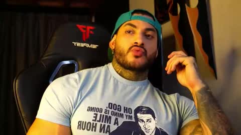 Snapshot of jackson__cottonwood chatting on November 5, 5:57 pm JC online show from November 5, 5:57 pm