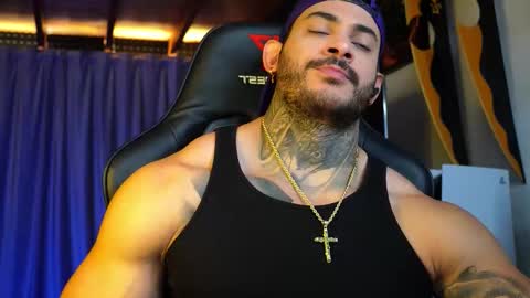 Snapshot of jackson__cottonwood chatting on November 24, 11:21 am JC online show from November 24, 11:21 am