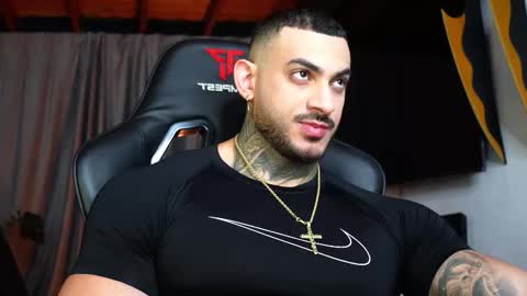 Snapshot of jackson__cottonwood chatting on December 15, 6:12 pm JC online show from December 15, 6:12 pm