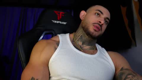 Snapshot of jackson__cottonwood chatting on December 16, 7:46 am JC online show from December 16, 7:46 am