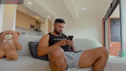 Jackson Wayne online show from September 20, 2:40 pm