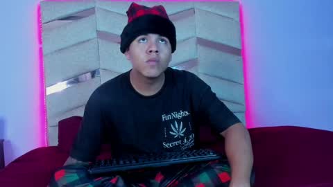 Jackson  online show from December 9, 7:39 pm