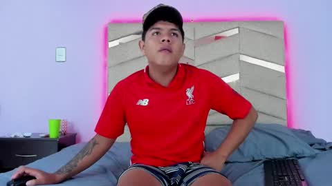 Jackson  online show from December 24, 6:17 pm