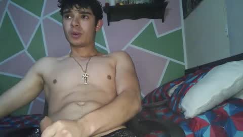 Snapshot of jacktowell_ chatting on November 16, 3:34 am Jack Towell online show from November 16, 3:34 am