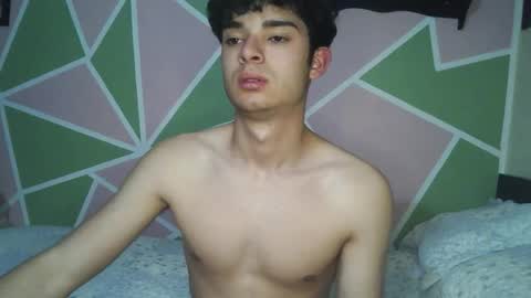 Snapshot of jacktowell_ chatting on December 16, 4:50 am Jack Towell online show from December 16, 4:50 am