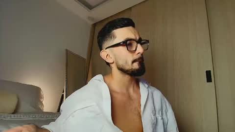 Snapshot of jacob__adams chatting on November 8, 9:13 pm jacob__adams online show from November 8, 9:13 pm