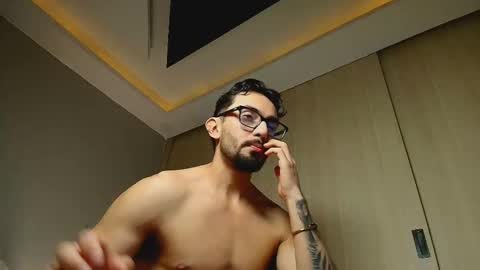 jacob__adams online show from February 13, 1:12 am