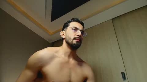 jacob__adams online show from April 7, 12:55 am