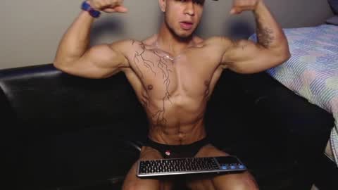 Snapshot of jacob_beckett chatting on February 11, 11:21 am Jacob online show from February 11, 11:21 am