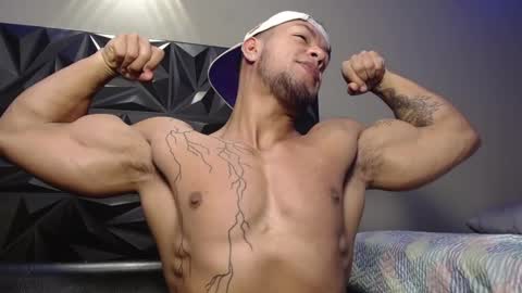 Snapshot of jacob_beckett chatting on February 21, 11:22 am Jacob online show from February 21, 11:22 am