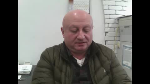 Snapshot of jacob_bron chatting on December 20, 8:16 pm jacob_bron online show from December 20, 8:16 pm