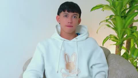 Snapshot of jacob_cullen_ chatting on May 11, 12:22 pm JACOB online show from May 11, 12:22 pm