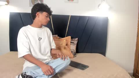 jacob_cum23 online show from June 30, 12:22 am