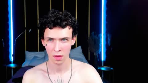 Snapshot of jacob_davidson chatting on June 28, 8:59 pm Jacob online show from June 28, 8:59 pm
