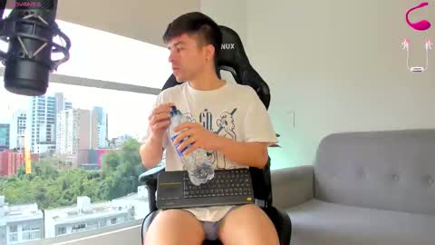 JACOB FERRER online show from February 16, 6:37 pm