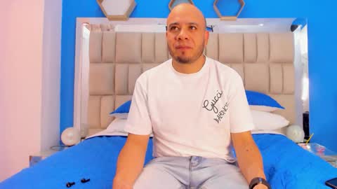 Snapshot of jacob_garcia_ chatting on November 27, 7:38 pm jacob_garcia_ online show from November 27, 7:38 pm