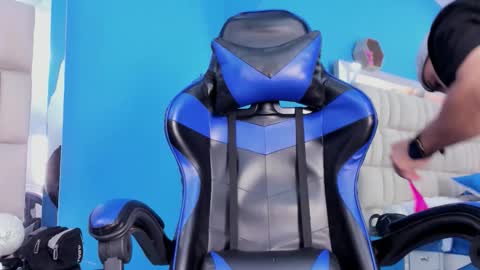 Snapshot of jacob_garcia_ chatting on December 14, 1:16 pm jacob_garcia_ online show from December 14, 1:16 pm