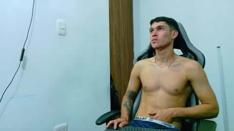 jacob_king01 online show from February 18, 12:56 pm