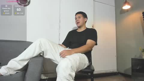 jacob_schneider online show from May 16, 3:33 pm