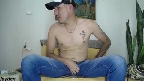 Jacob And Jayden online show from March 23, 6:01 pm