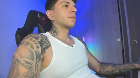 jacobb116 online show from September 30, 12:15 am